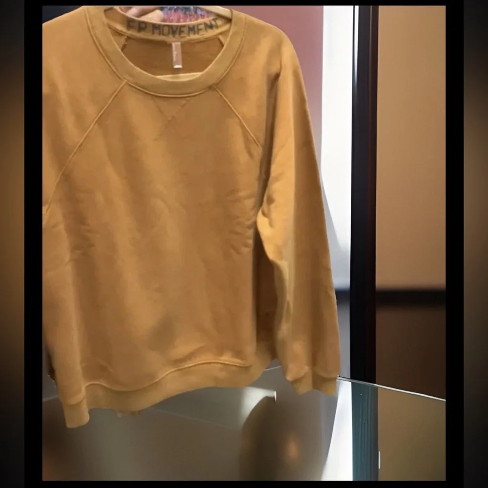 Free People Movement  For  The  Win  Pullover Crew Neck 99%Cotton Fleece Lining